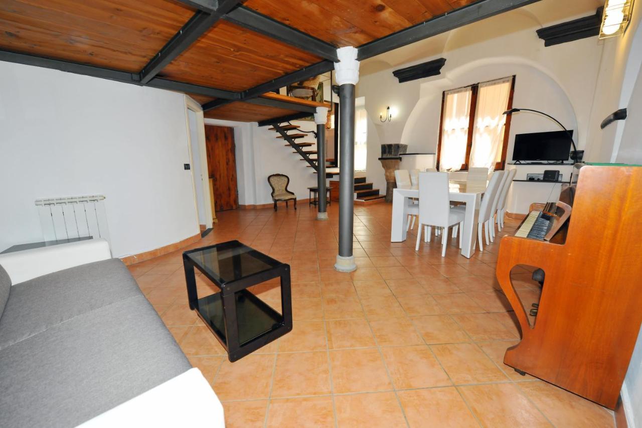 Casa Costa Allegra Apartamento *